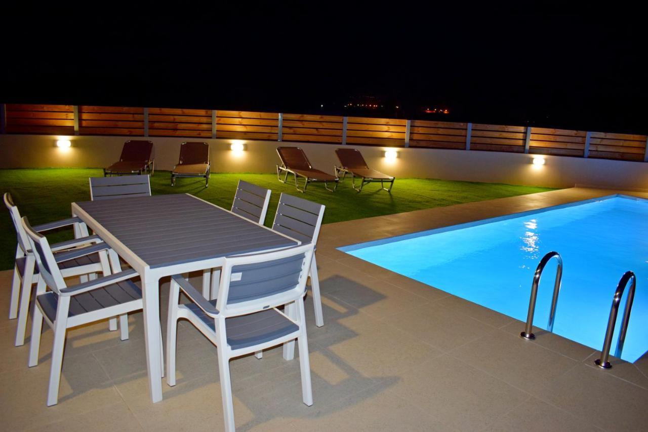 Balos Residence Private Pool Seafront Seaview Kissamos Exterior photo