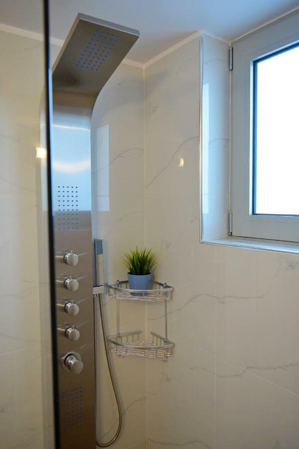Balos Residence Private Pool Seafront Seaview Kissamos Exterior photo